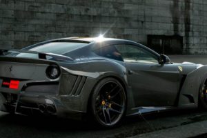 Um Ferrari F12… mas ainda melhor! Esta “besta” ruge ferozmente com os seus 780cv!